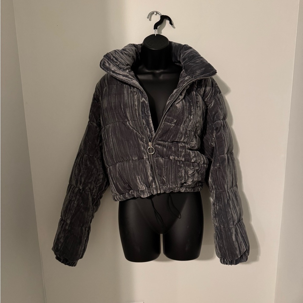 Forever 21 Charcoal Puffer Jacket Size L